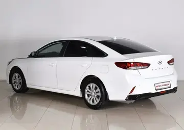 Hyundai Sonata Вид 2