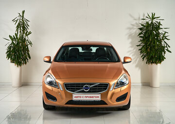 Volvo S60 Вид 2
