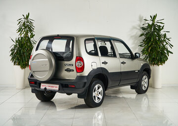 Chevrolet Niva Вид 5