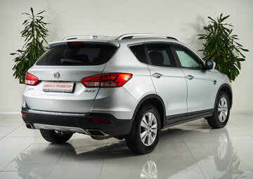Dongfeng AX7 Вид 5