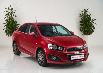 Chevrolet Aveo Вид 3