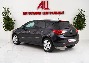 Opel Astra Вид 4
