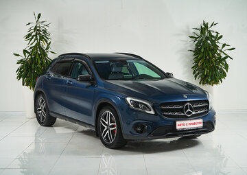 Mercedes benz GLA Вид 3