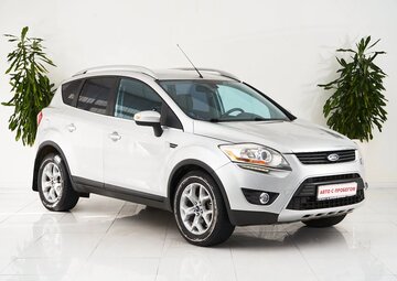 Ford Kuga Вид 3