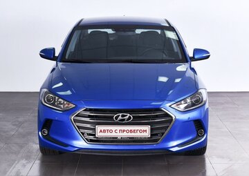 Hyundai Elantra Вид 2