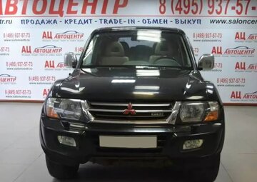 Mitsubishi Pajero Вид 3