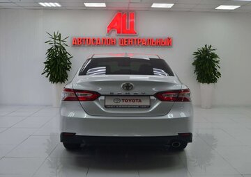 Toyota Camry Вид 4