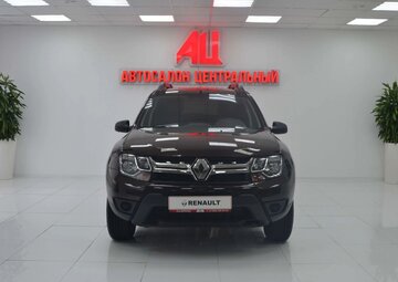 Renault Duster Вид 2